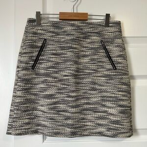 LOFT Black and White Classic Tweed Skirt with zipper pockets